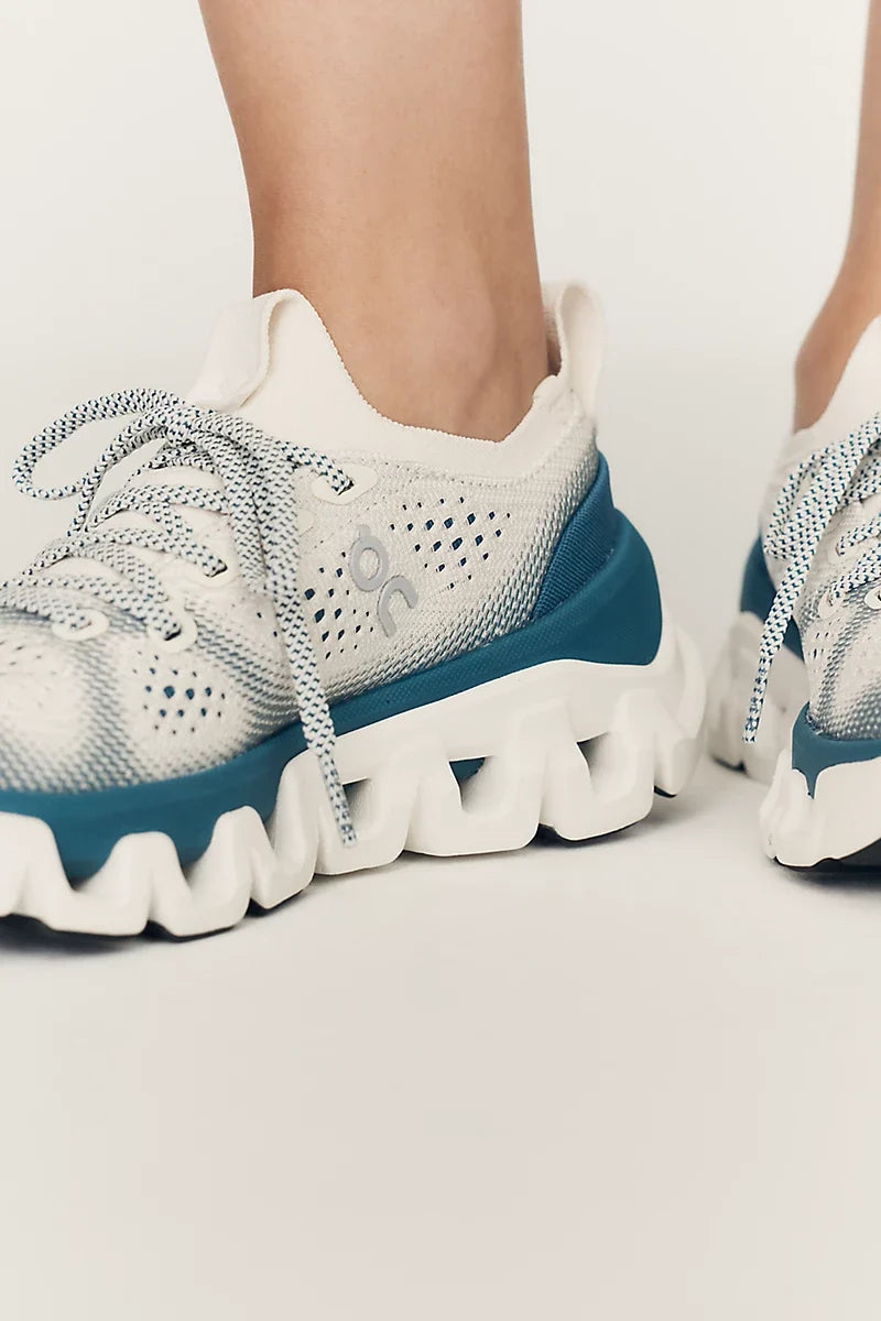 On Cloud x Tempo Training Sneakers