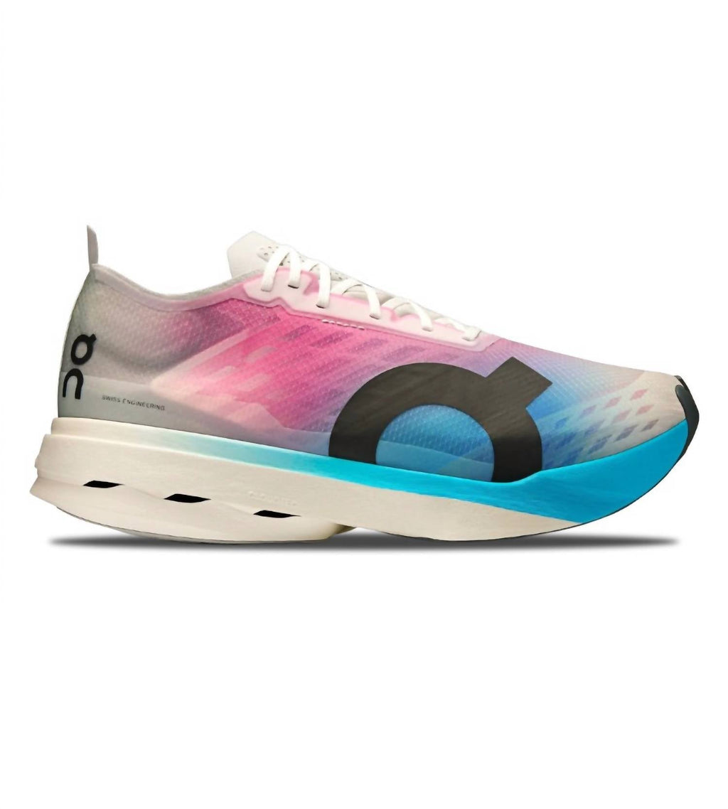 Women’S Cloudboom Strike Running Shoes In White | Horizon