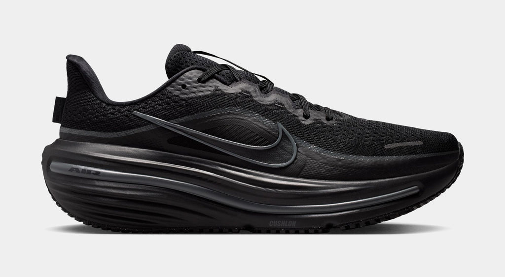 Winflo 12 Mens Running Shoes (Black/Dark Smoke Grey/Black)
