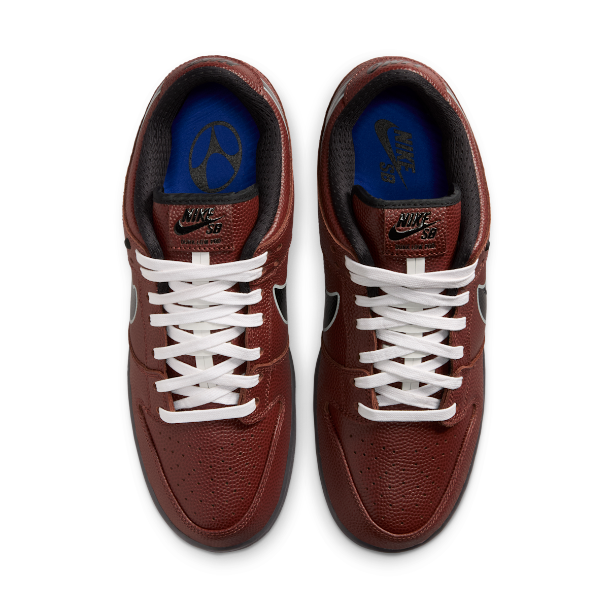 Men's  SB Dunk Low Pro Skate Shoes