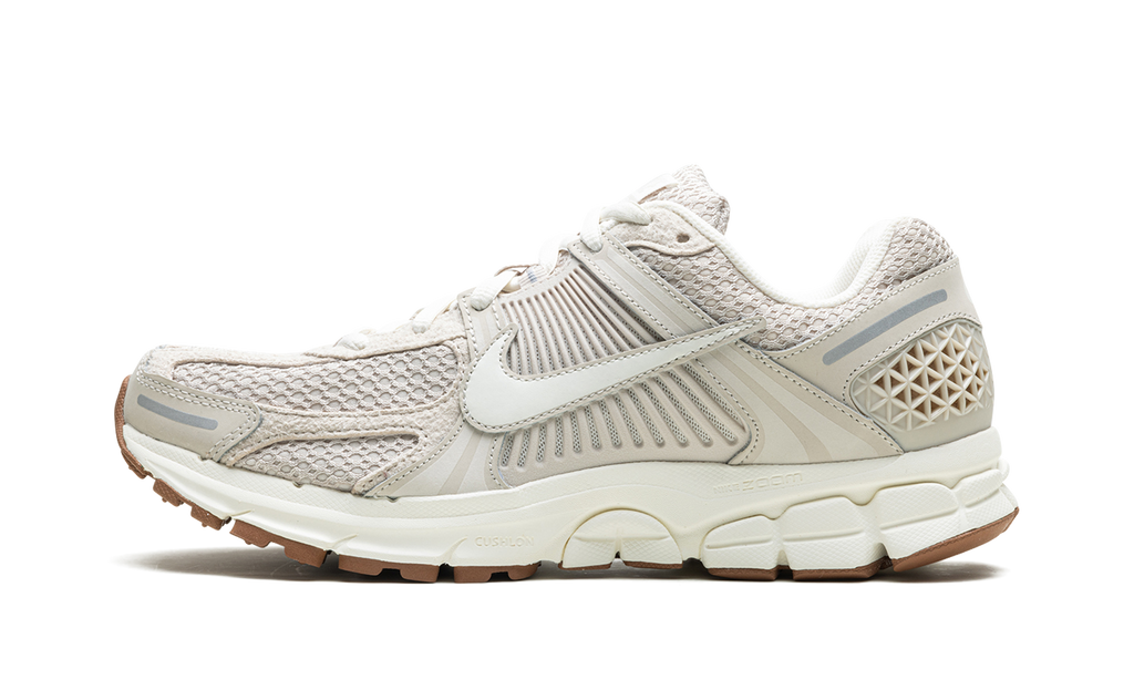 ZOOM VOMERO 5 WMNS "Light Orewood Brown" FZ3780 101