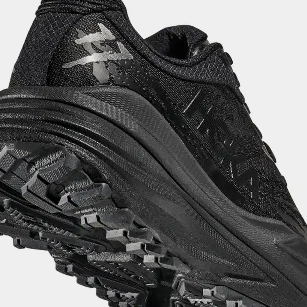 Stinson 7 Mens Running Shoes (Black/Black)