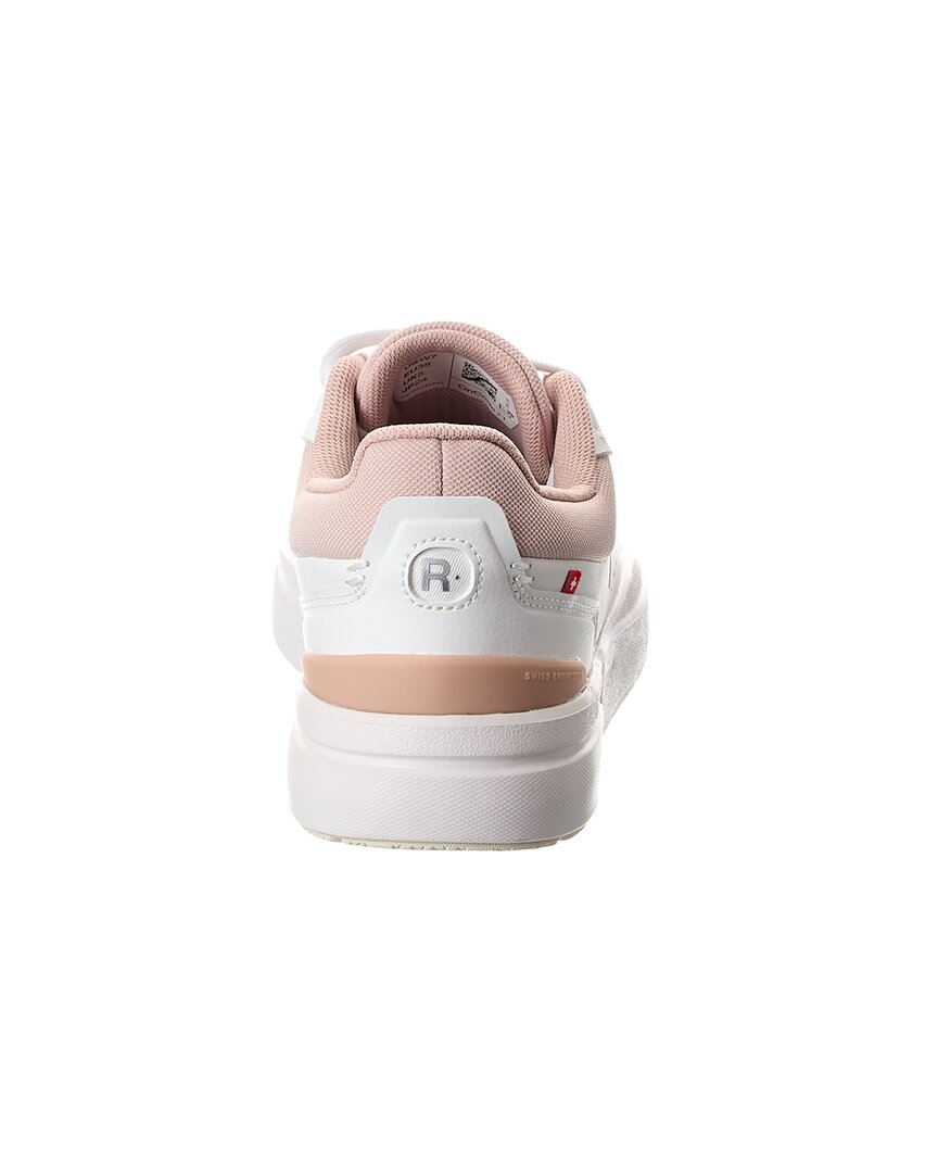 On Running The Roger Advantage Sneaker