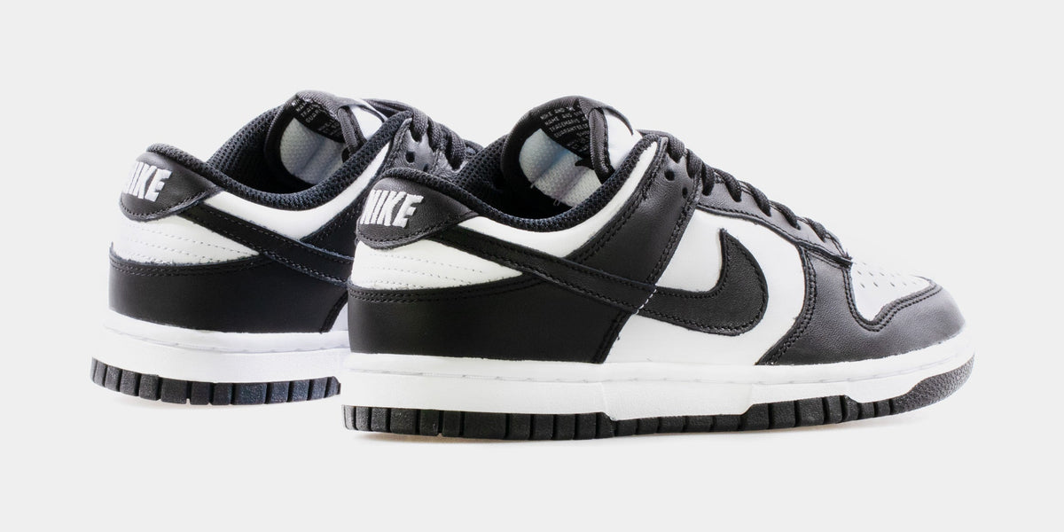 Dunk Low Retro Womens Lifestyle Shoes (Black/White)
