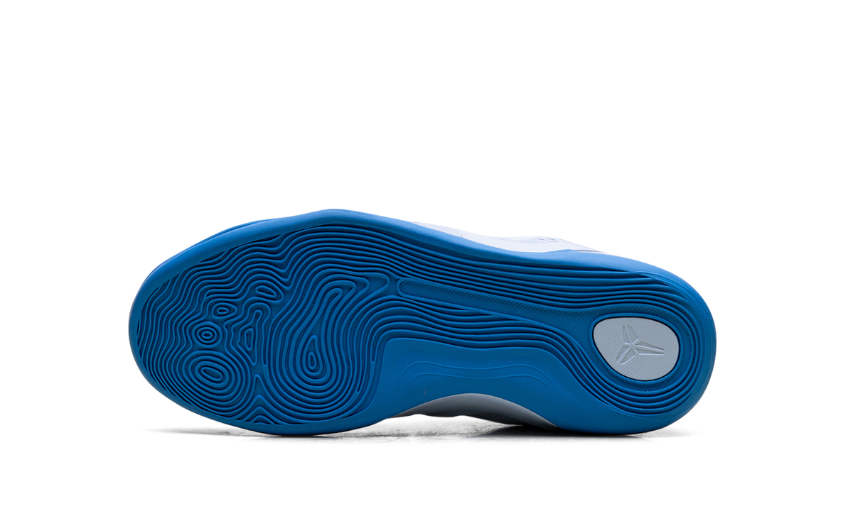 Kobe 9 EM Low TB GS "Hydrogen Blue" IM6642 400