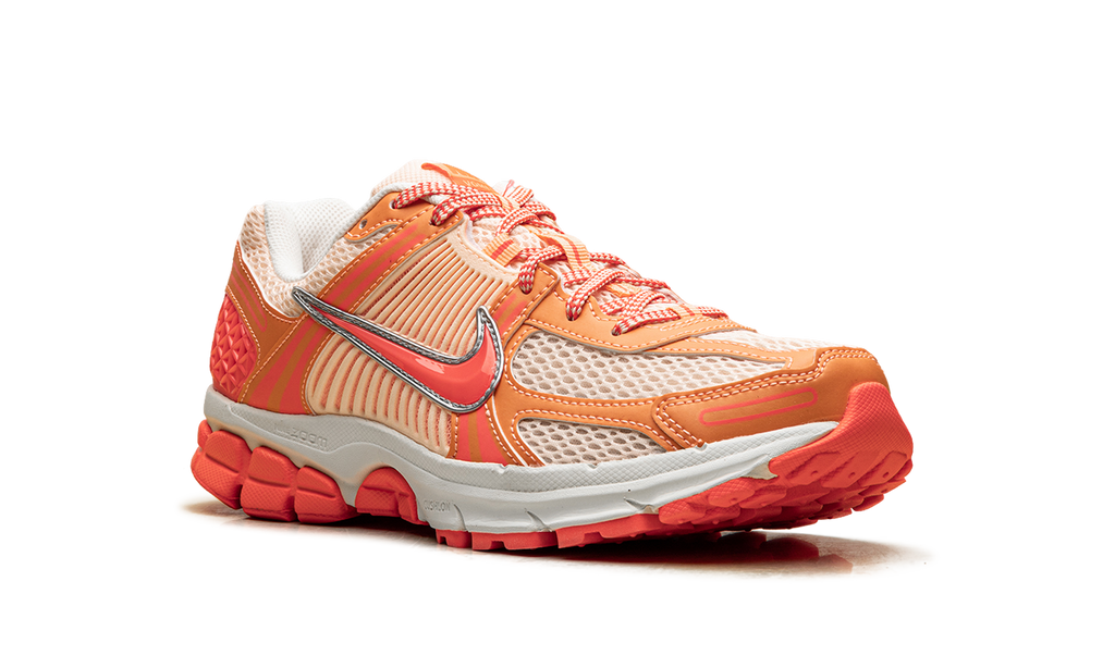 Zoom Vomero 5 WMNS "Crimson Tint Hot Lava" IR1971 807