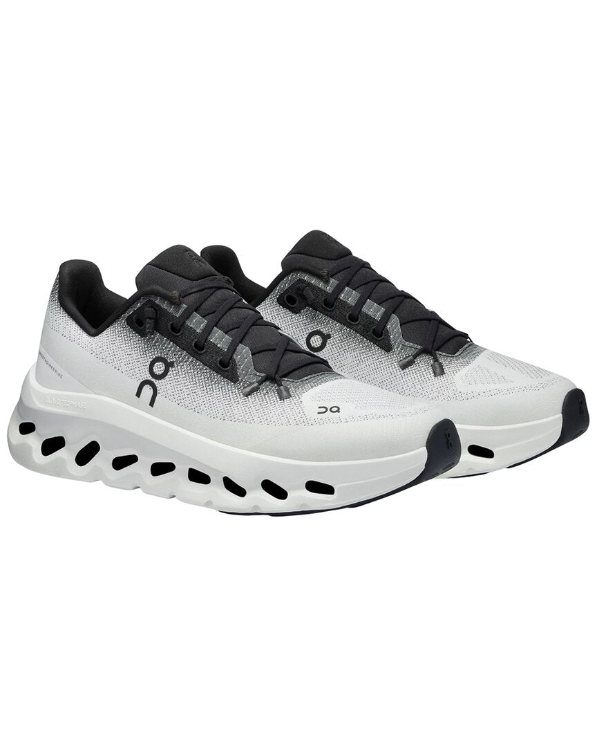 On Running Cloudtilt Sneaker