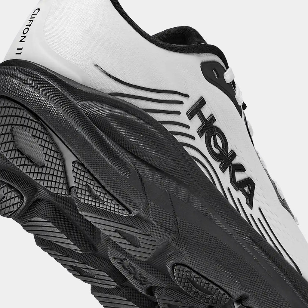 Clifton 11 Mens Running Shoes (White/Black)