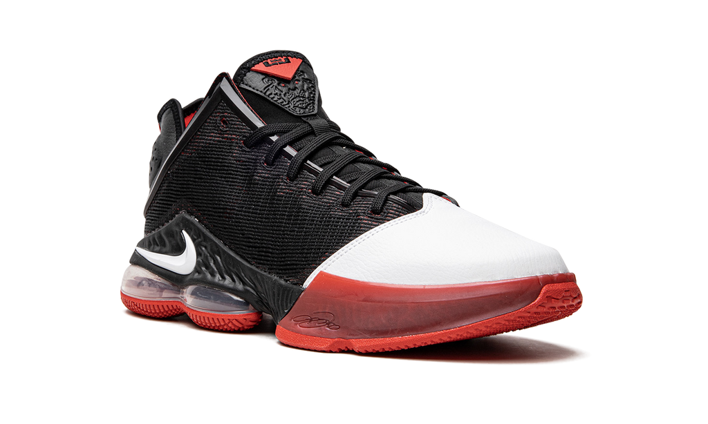 LeBron 19 Low "Bred" DH1270 001