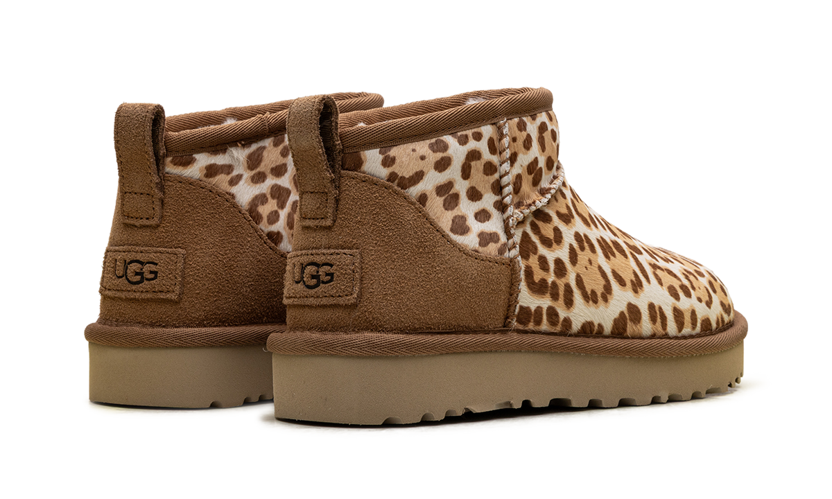 Classic Ultra Mini Boot WMNS "Felicity Leopard Jasmine" 1178110 FDJ