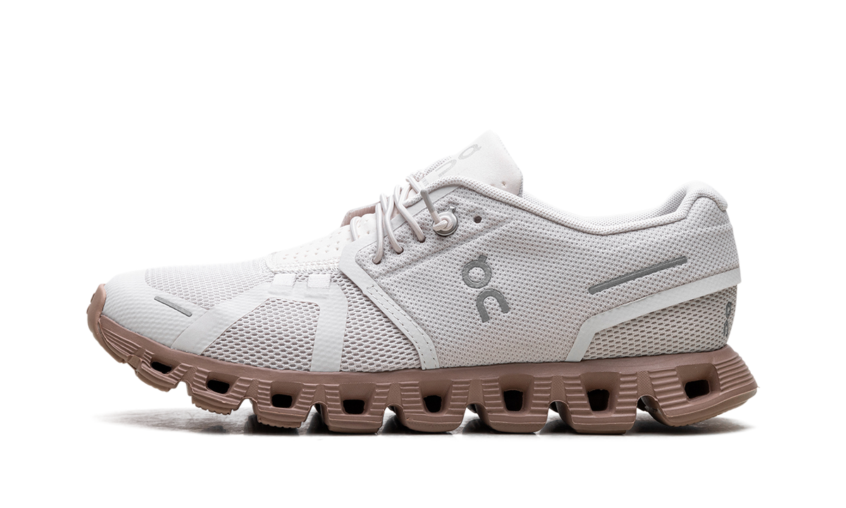On Cloud 5 WMNS "Sand Rosebrown" 59.97767