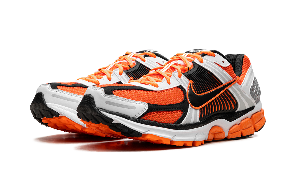 Zoom Vomero 5 "Total Orange" FB9149 800