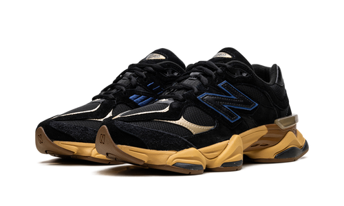 9060 "Black Royal Gum" U9060RE