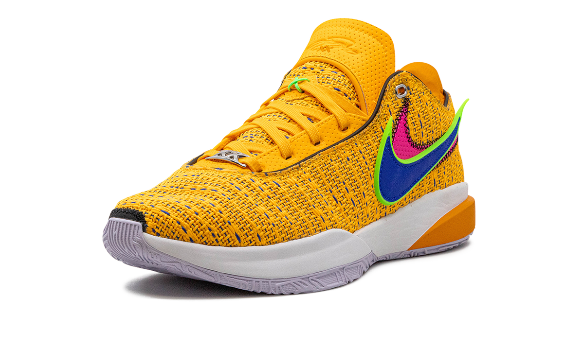LeBron 20 "Laser Orange" DJ5423 801