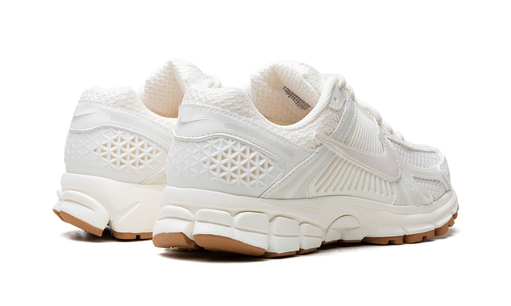 WMNS Nike Zoom Vomero 5 "SAIL GUM" HM5886 133