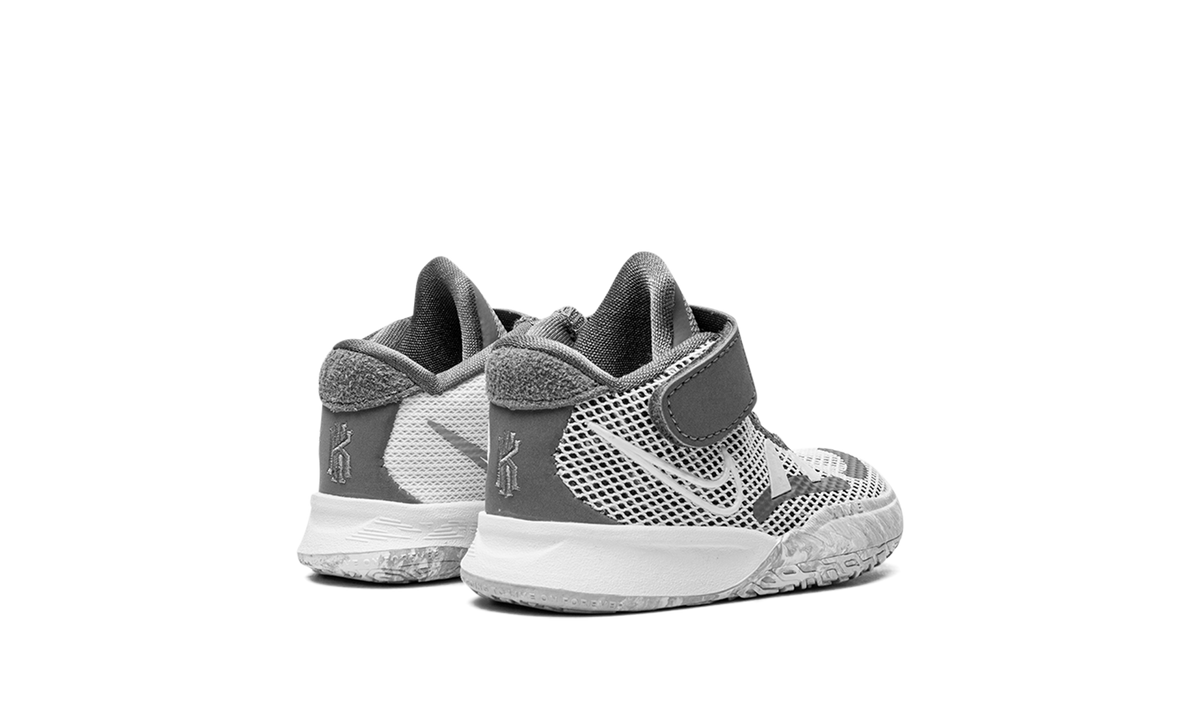 Kyrie 7 SE TD "Chip" DB5625 011