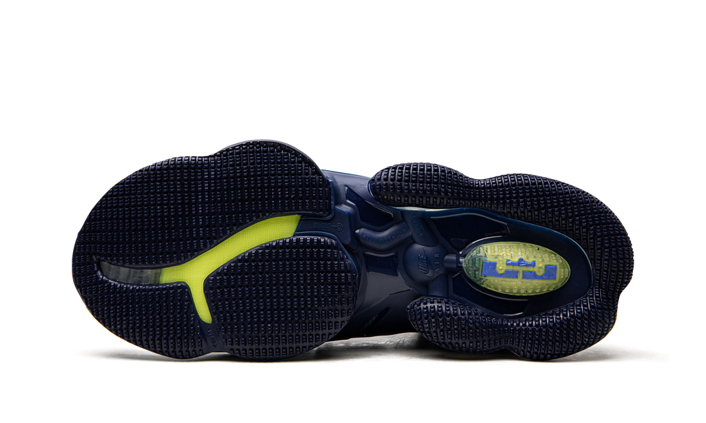 LeBron 19 "Fast Food" CZ0203 400