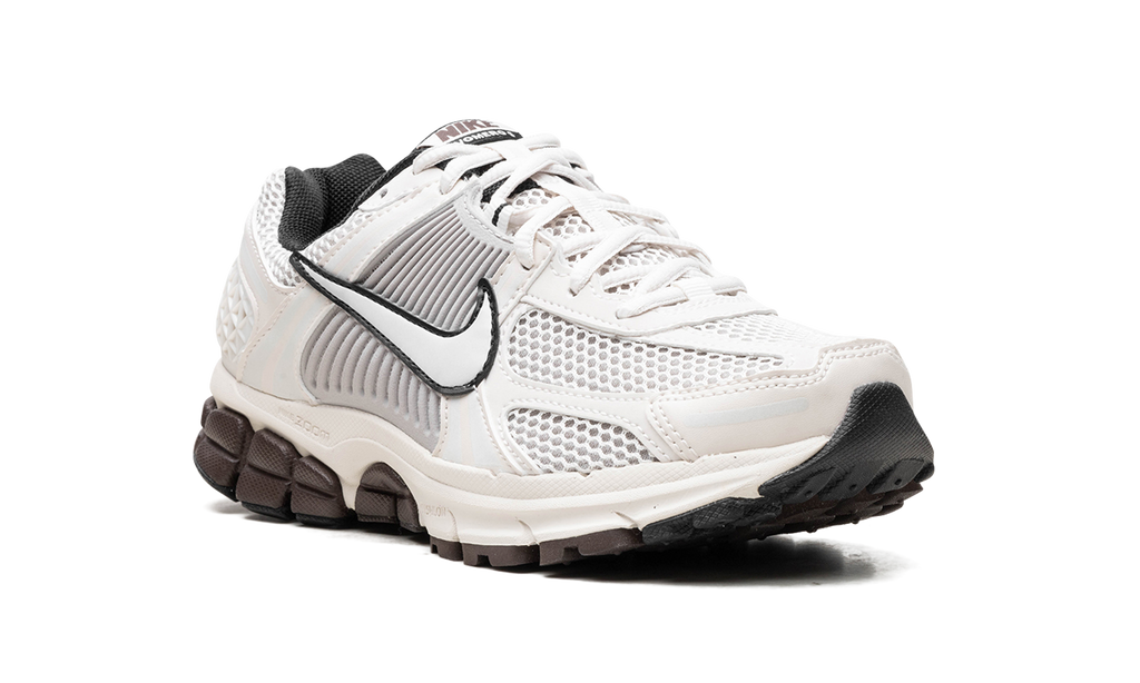 Air Zoom Vomero 5 WMNS "Phantom" FJ2028 001