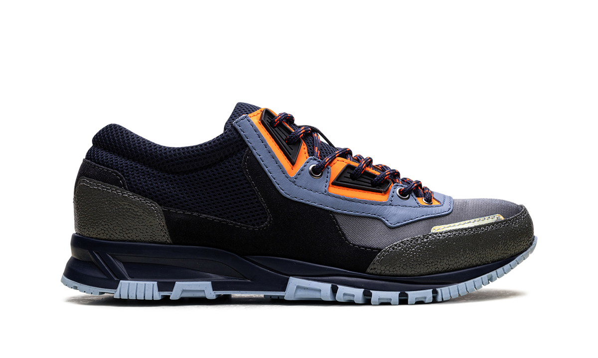 Cross Trainer Sneakers "Navy and Grey" FM SKDRNU TOME A15 2918
