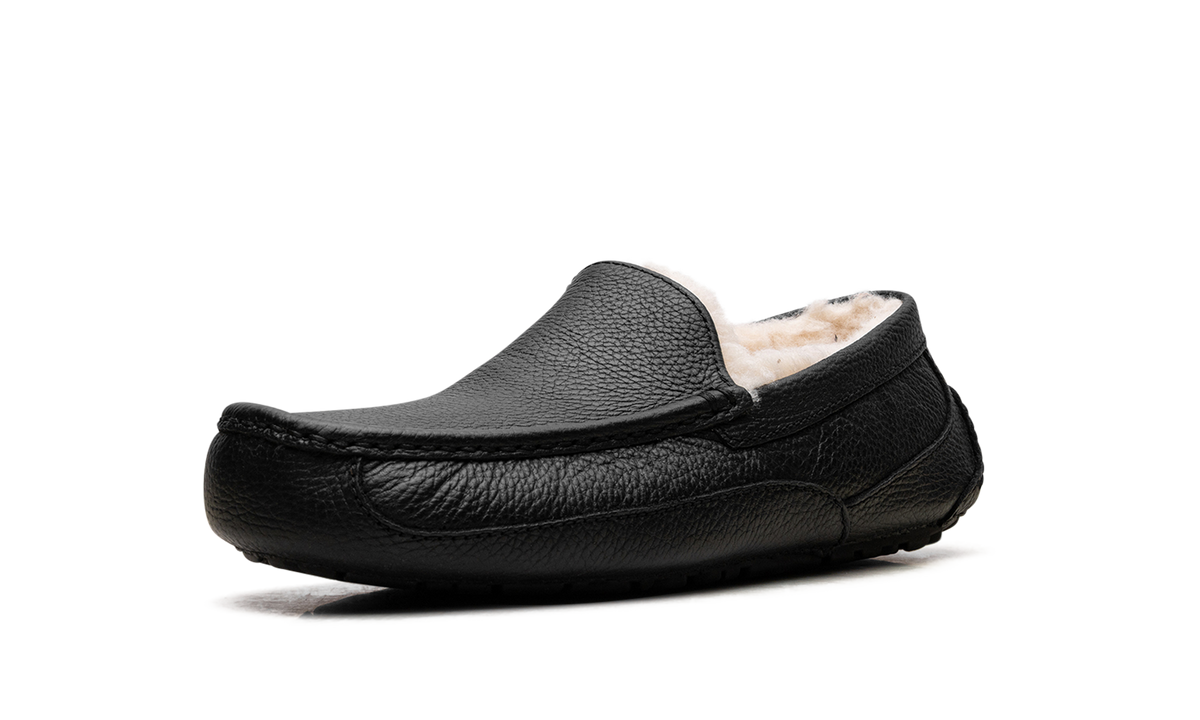 Ascot Leather Slipper "Black" 5379B BLK