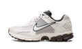 Air Zoom Vomero 5 WMNS "Phantom" FJ2028 001