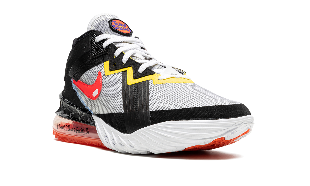 LeBron 18 Low "Sylvester vs Tweety" CV7562 103