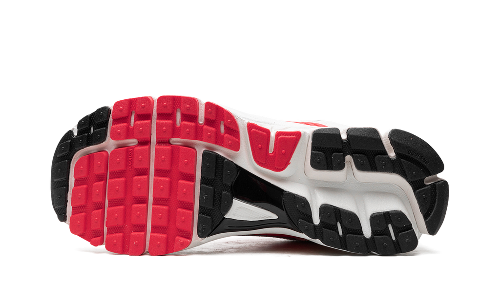 Air Zoom Vomero 5 WMNS "Siren Red" HF5072 133