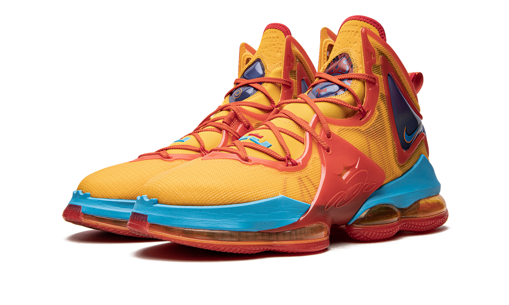 LEBRON XIX "Space Jam - Tune Squad" DC9338 800