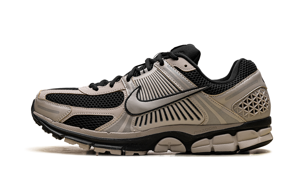 Zoom Vomero 5 "Black / Cream II" FJ4151 008