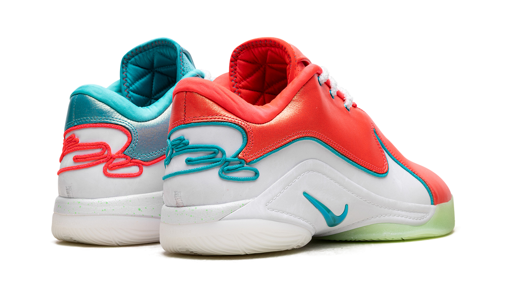 LeBron 22 "Christmas" HV5148 600
