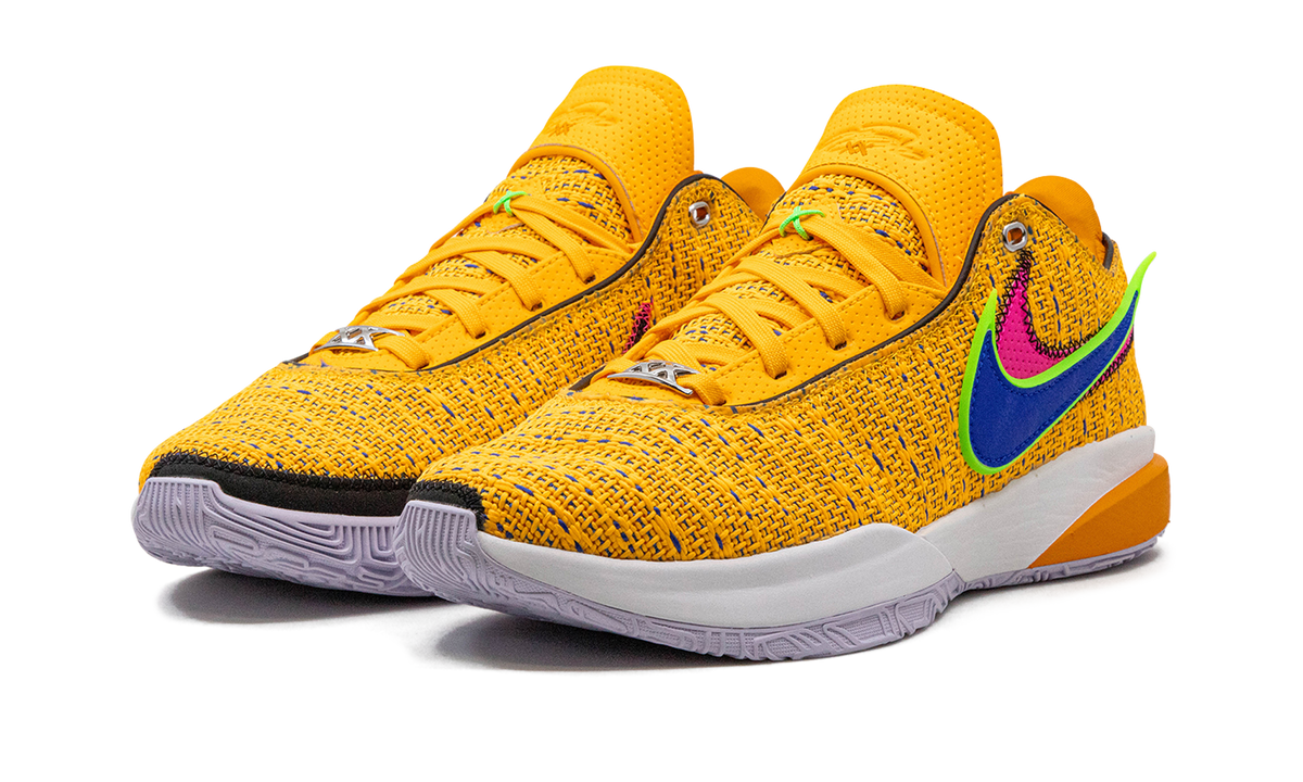 LeBron 20 "Laser Orange" DJ5423 801